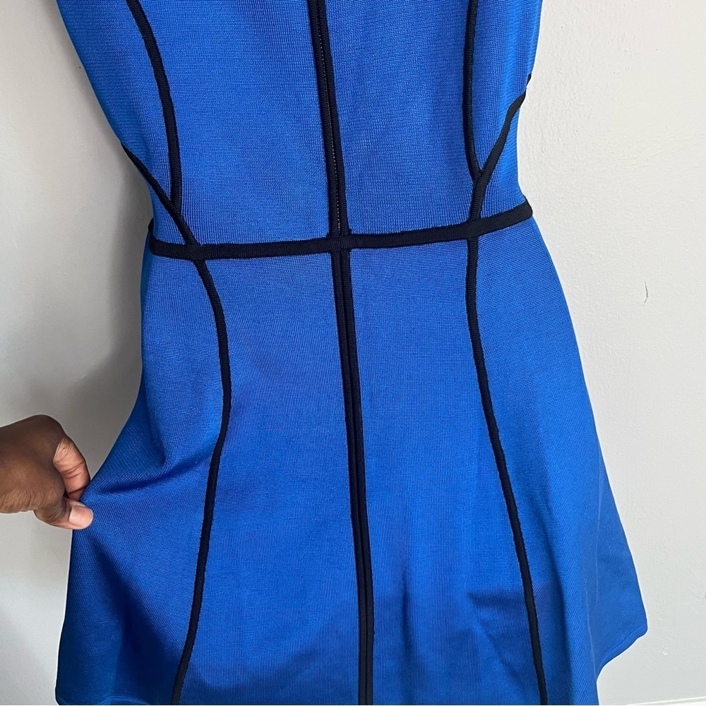 French Connection Stunning Piped Knit Contrast-Trim Dress - Picture 12 of 13